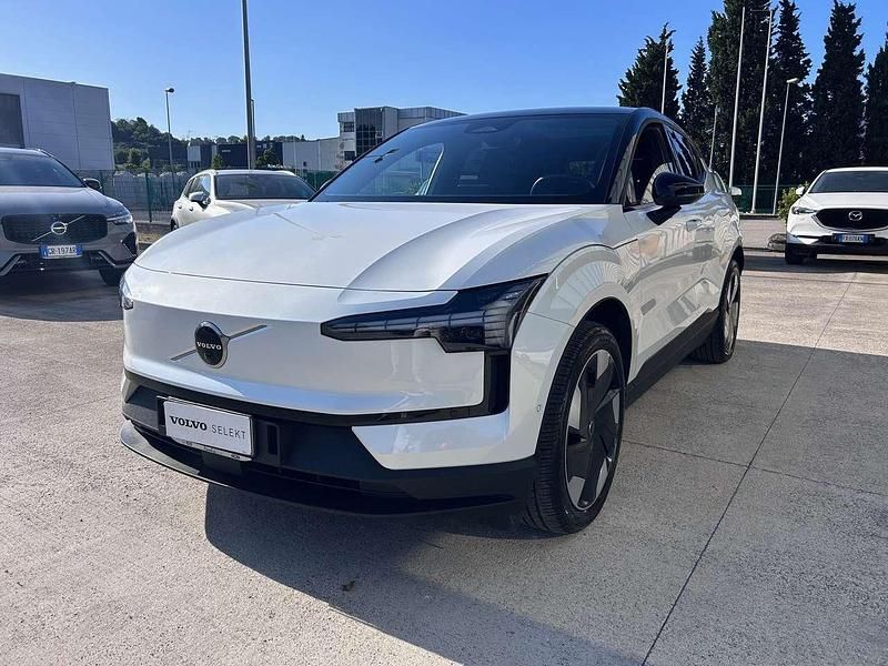 Usata Volvo EX30 Performance 116 kW (158 CV) 2023 Cristal white SUV