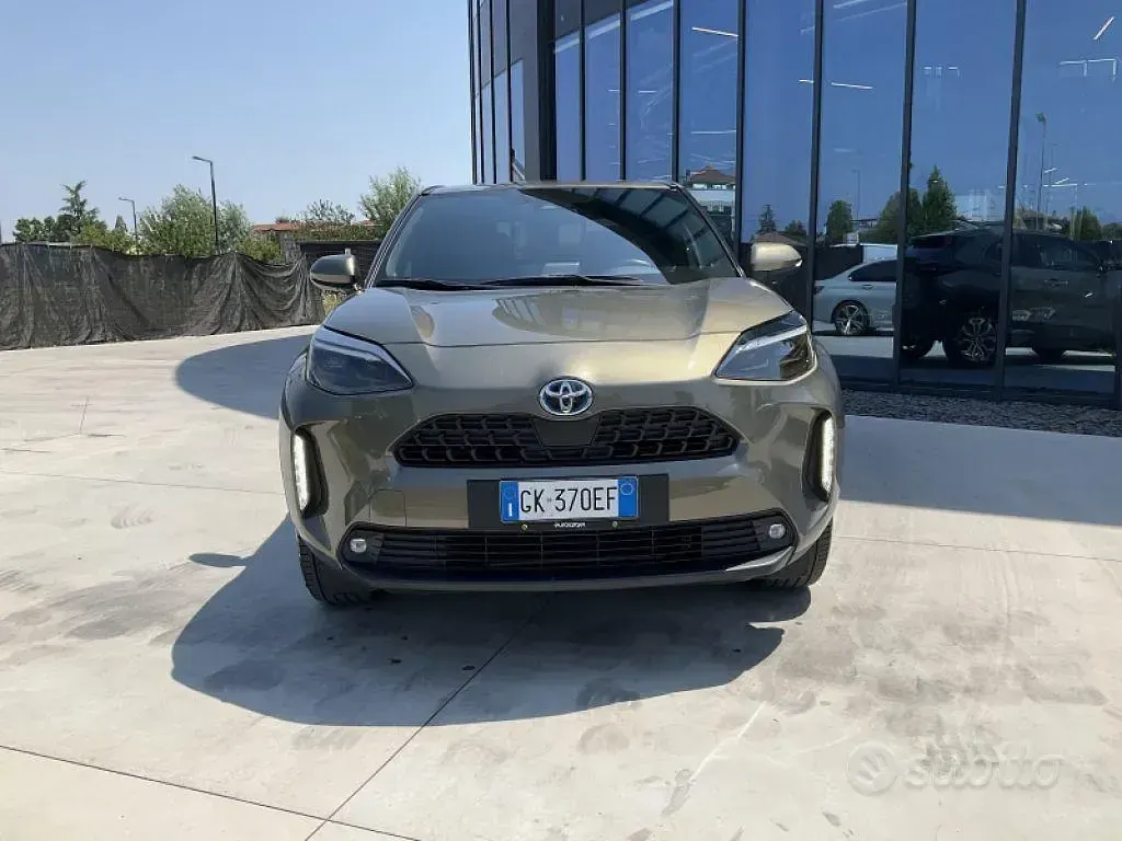 Usata Toyota Yaris Cross Trend 92 CV (67 kW) 2022 SUV