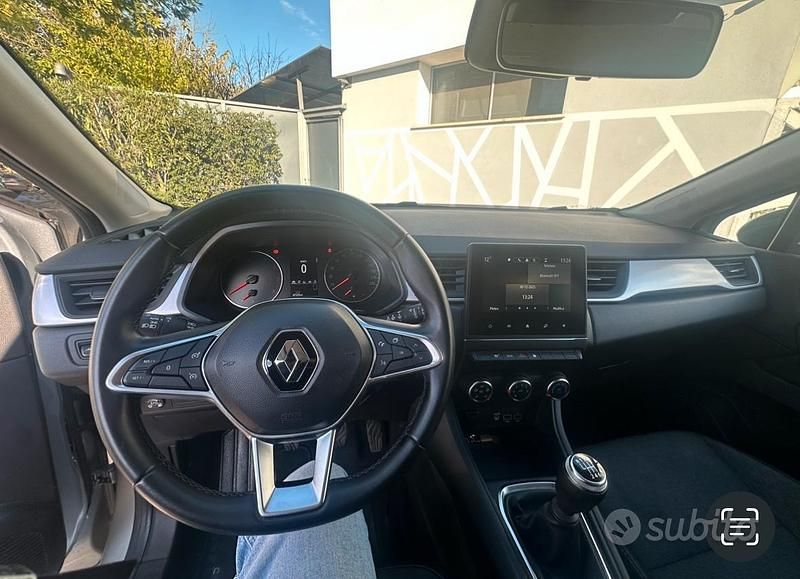 Usata Renault Captur 2023 Grigio SUV