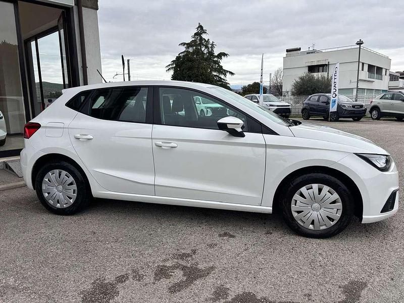 Usata Seat Ibiza Reference 90 CV (66 kW) 2022 Bianco Utilitaria