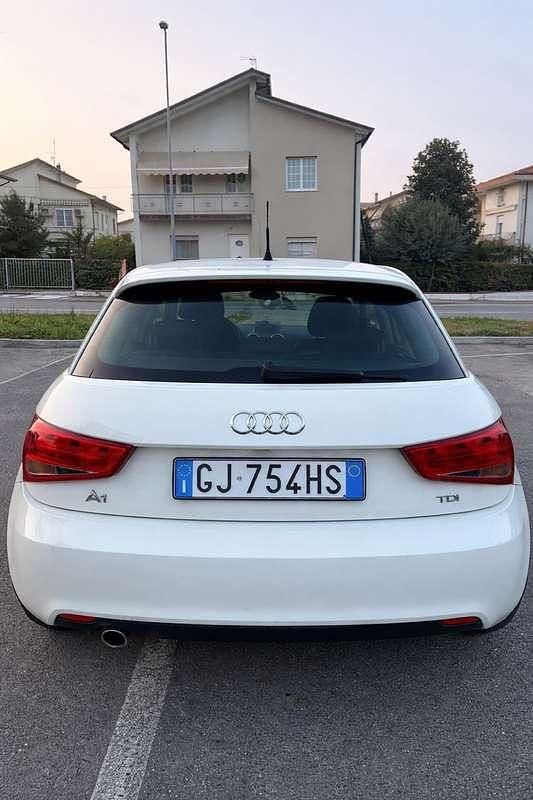 Usata Audi A1 Sportback Attraction 90 CV (66 kW) 2012 Utilitaria