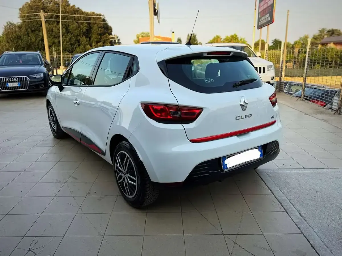 Usata Renault Clio IV Dynamique 90 CV (66 kW) 2014 Other Berlina
