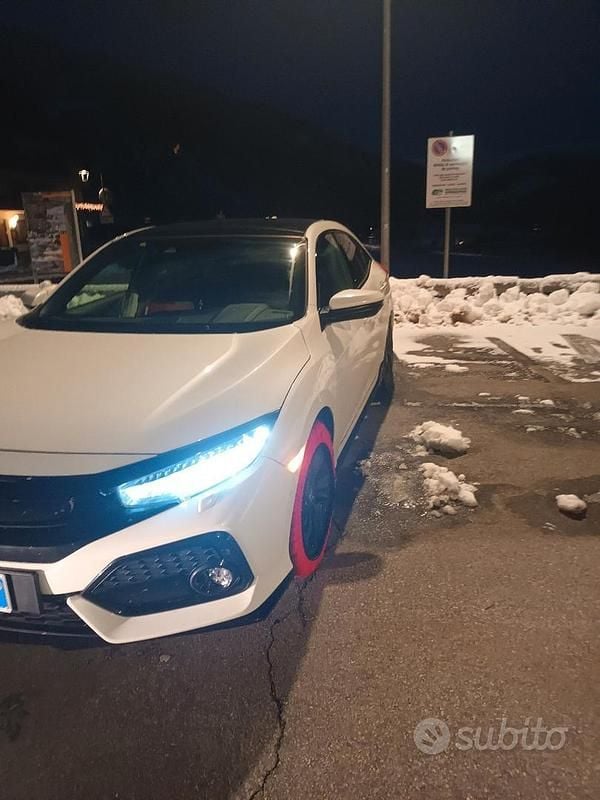 Usata Honda Civic 182 CV (133 kW) 2018 Berlina