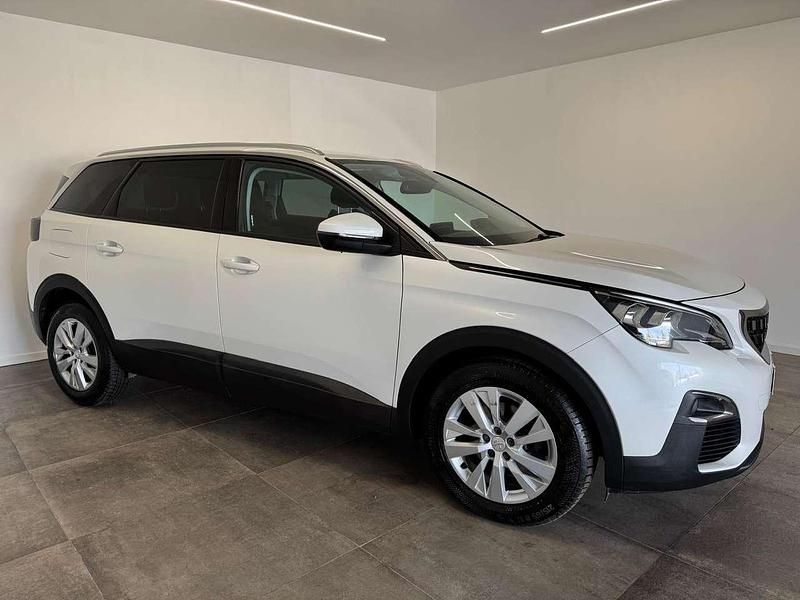 Usata Peugeot 5008 Business-Line 131 CV (96 kW) 2020 Bianco madreperla SUV