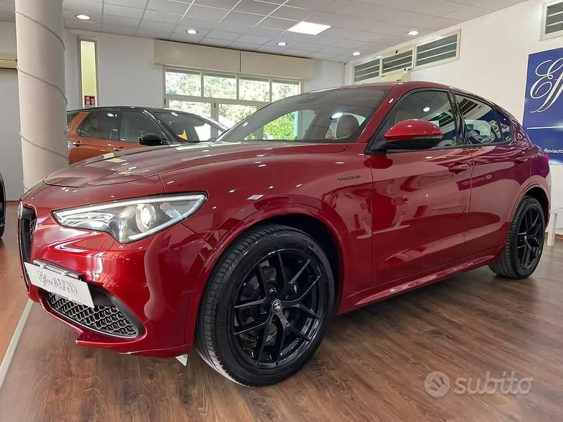 Usata Alfa Romeo Stelvio Veloce 210 CV (154 kW) 2020 Rosso SUV