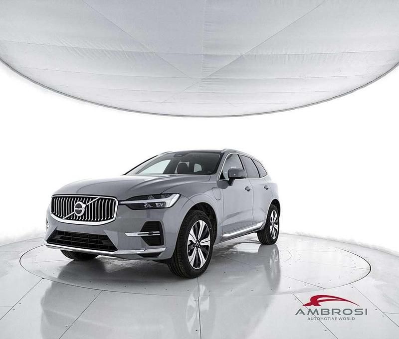 Vapour grey Nuova 2025 Volvo XC60 SUV | 47.600 € - Immagine 1/4