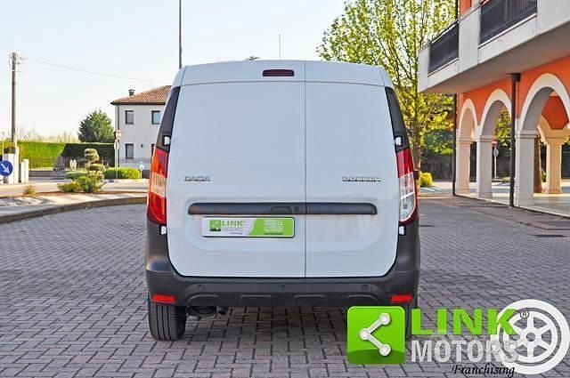 Usata Dacia Dokker 102 CV (75 kW) 2017 Bianco Monovolume