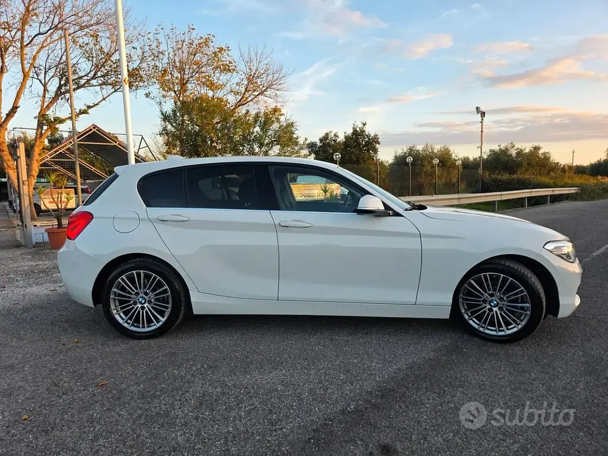 Usata BMW 118 Sport Line 150 CV (110 kW) 2019 Bianco Berlina