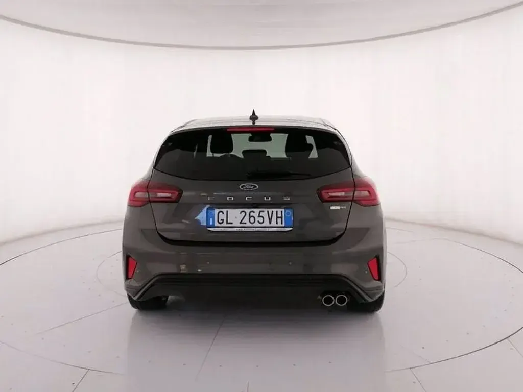 Usata Ford Focus ST-Line 125 CV (91 kW) 2022 Grigio Berlina