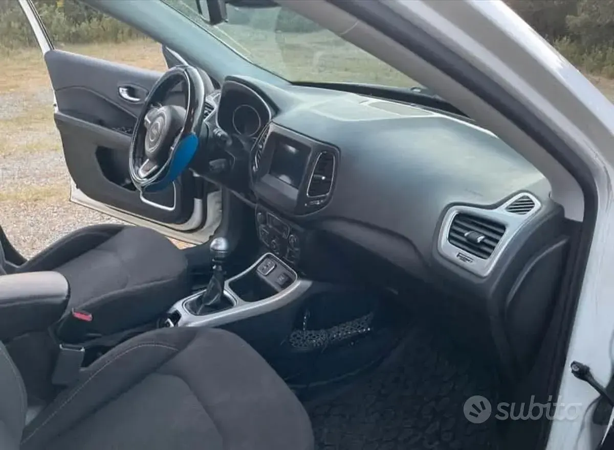 Usata Jeep Compass 120 CV (88 kW) 2019 Bianco SUV