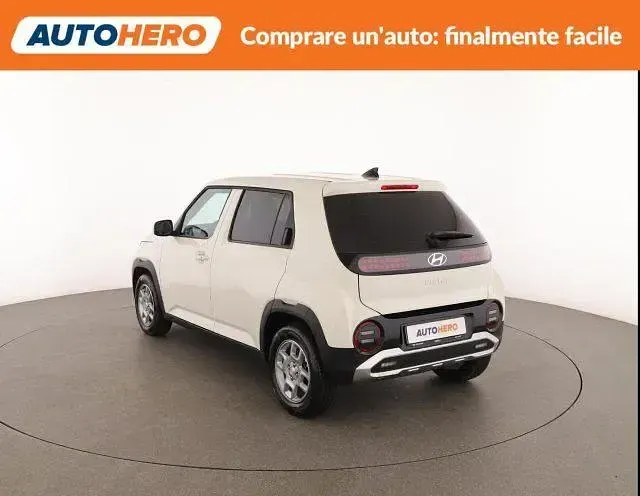 Usata Hyundai Inster 27 kW (38 CV) 2025 Beige Utilitaria
