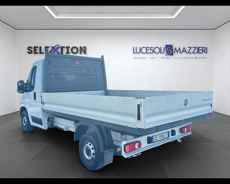 Usata Fiat Ducato 140 CV (102 kW) 2021 Bianco Furgone