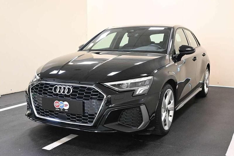 Usata Audi A3 e-tron Ambiente 150 CV (110 kW) 2024 Nero Utilitaria