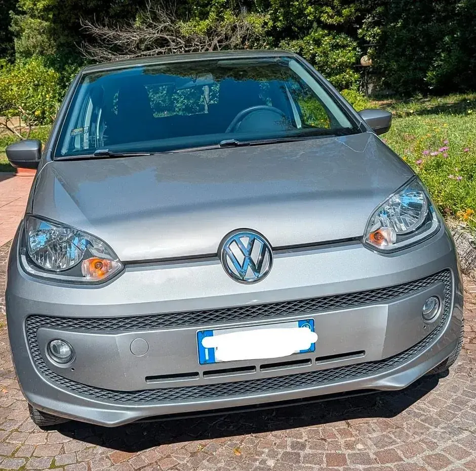 Usata VW up! 2013 Utilitaria