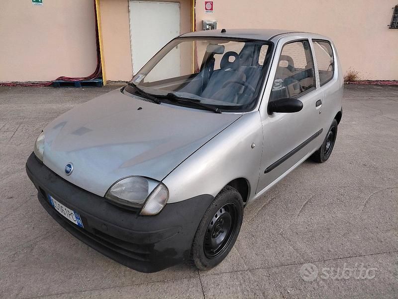 Grigio Usata 2004 Fiat 600 Due volumi | 1900 € (Buon prezzo) - Immagine 1/4