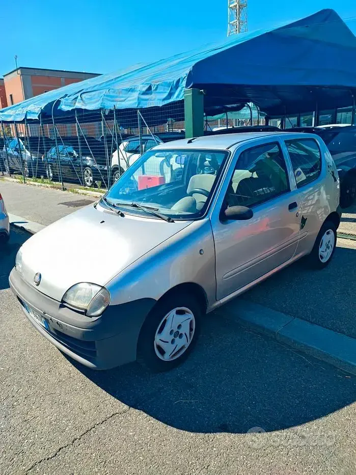 Usata Fiat 600 Active 54 CV (39 kW) 2009 Grigio Utilitaria