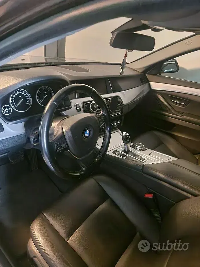 Usata BMW 520 190 CV (139 kW) 2016 Nero Station wagon