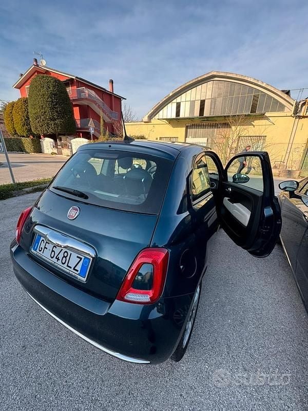 Usata Fiat 500 Dolcevita 69 CV (50 kW) 2021 Blu Utilitaria