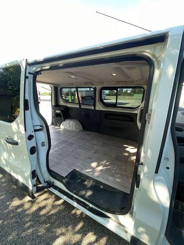 Usata Renault Trafic 120 CV (88 kW) 2015 Bianco Monovolume