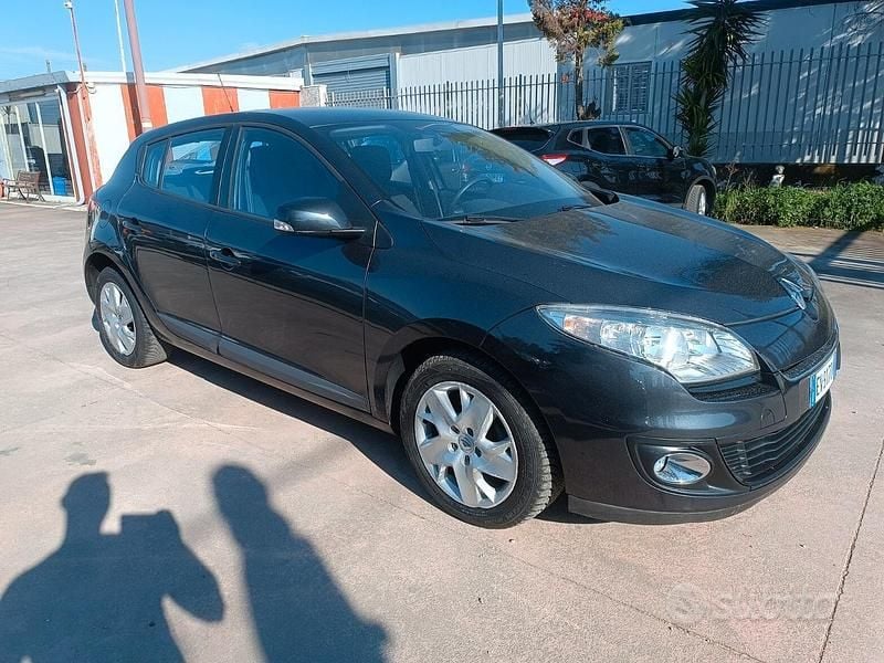 Usata Renault Mégane GT GT 110 CV (80 kW) 2014 Grigio Coupé