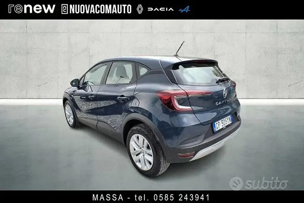 Usata Renault Captur Equilibre 91 CV (66 kW) 2023 61h blu marine SUV