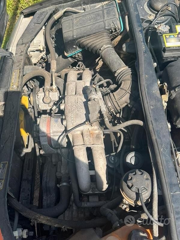 Usado Alfa Romeo 33 88 CV (64 kW) 1994 Negro Berlina