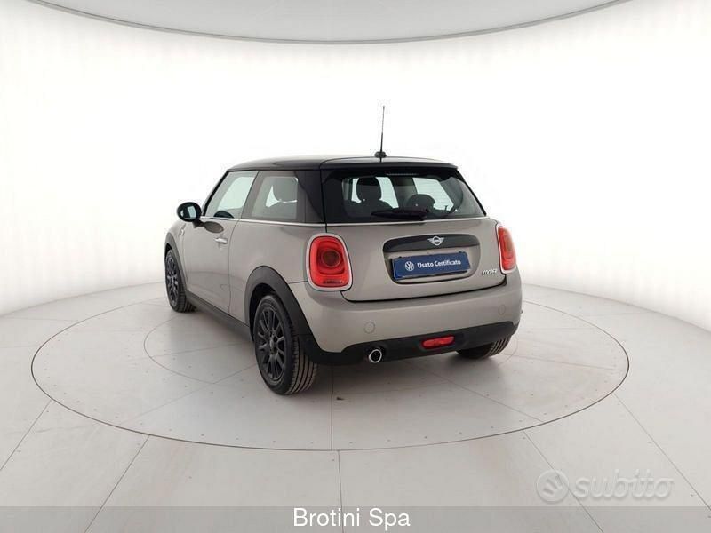 Usata Mini Cooper 136 CV (100 kW) 2018 Grigio Utilitaria