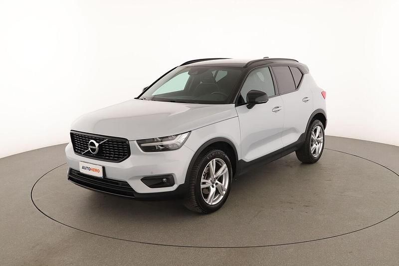Usata Volvo XC40 R-Design 163 CV (119 kW) 2020 Argento SUV