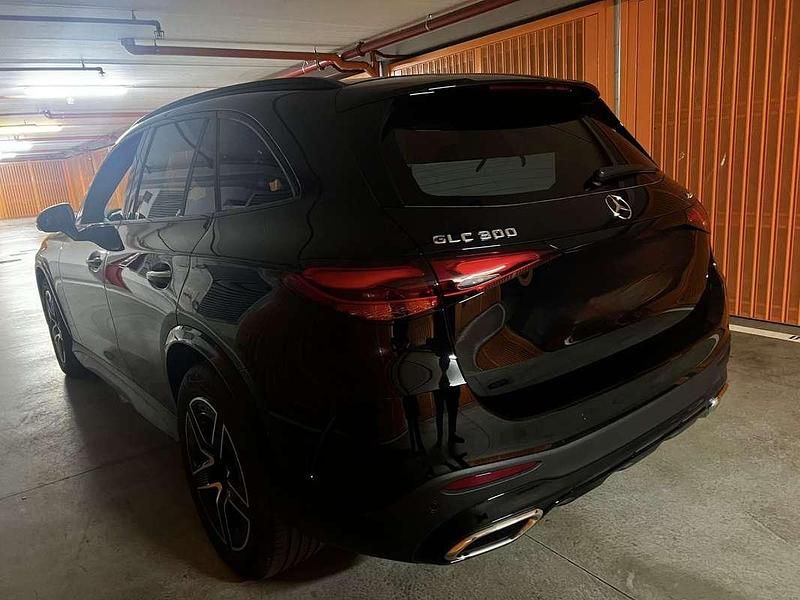 Usata Mercedes GLC300e AMG Line Premium Plus 258 CV (189 kW) 2024 SUV