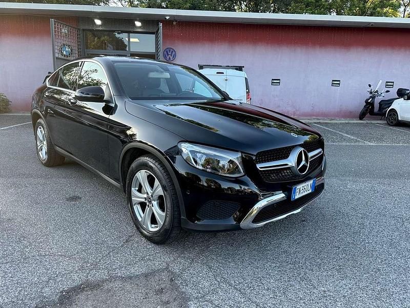 Nero Usata 2018 Mercedes GLC250 Premium SUV | 31.800 € (Molto cara) - Immagine 1/4