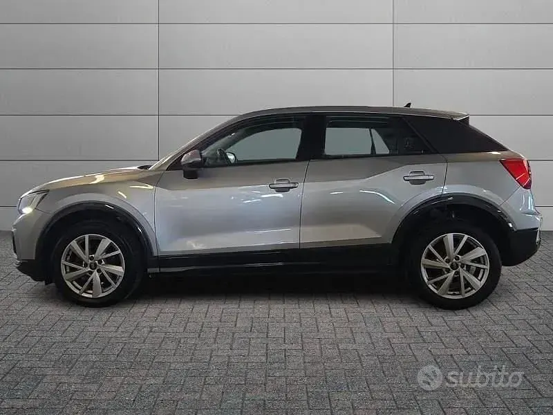 Usata Audi Q2 Business 150 CV (110 kW) 2022 Grigio SUV