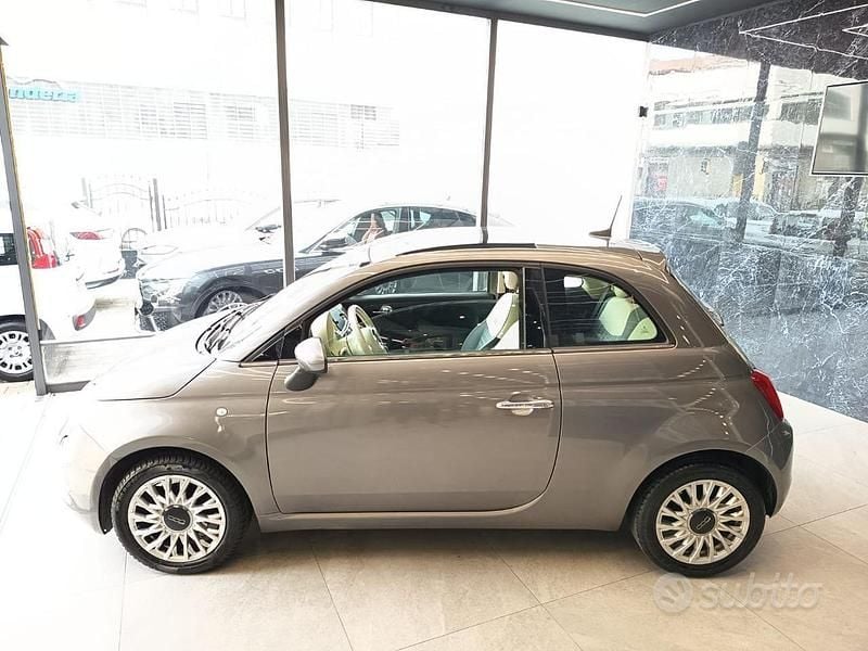 Usata Fiat 500 Lounge 69 CV (50 kW) 2019 Grigio scuro Utilitaria