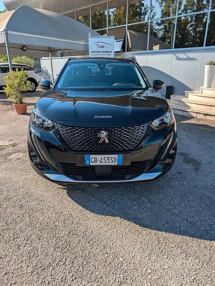 Usata Peugeot 2008 Allure 131 CV (96 kW) 2020 Nero SUV