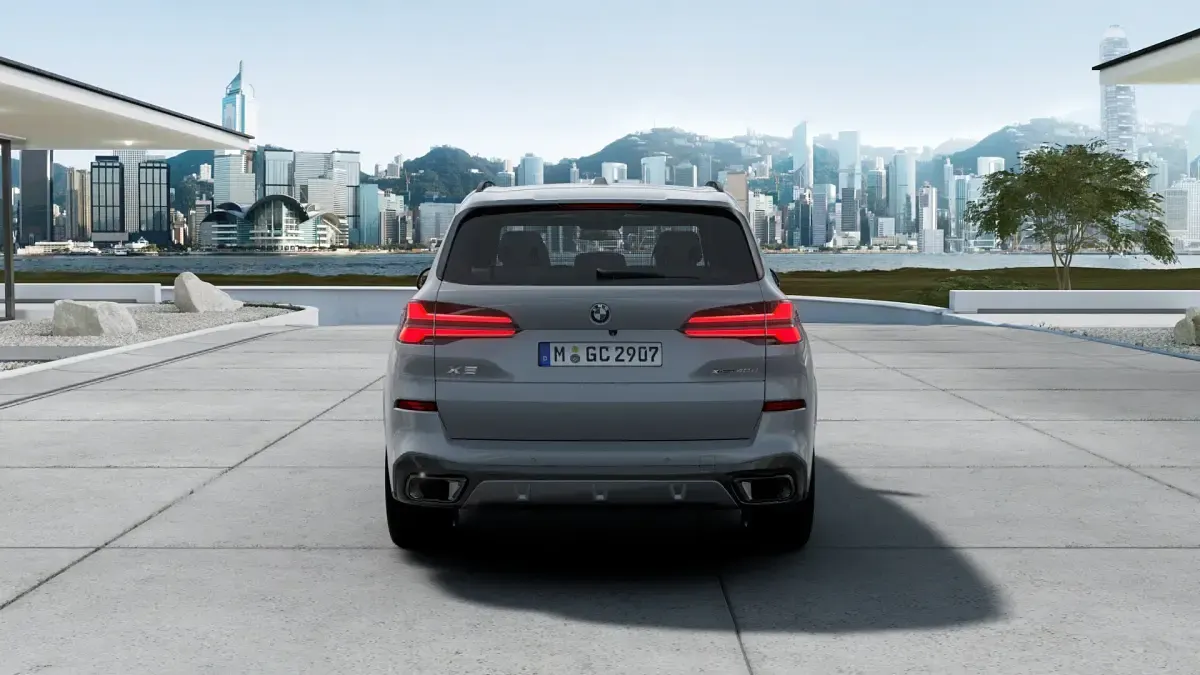 Nuova BMW X5 M Sport 352 CV (258 kW) 2026 Grigio SUV