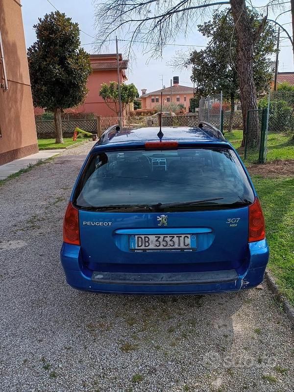 Usata Peugeot 307 109 CV (80 kW) 2005 Blu Station wagon