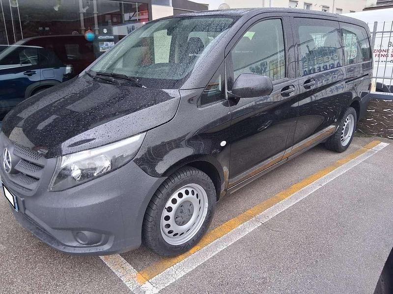 Usata Mercedes Vito 136 CV (100 kW) 2019 Nero Furgone