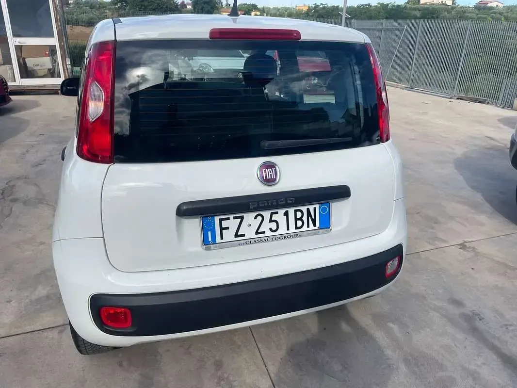 Usata Fiat Panda Pop 69 CV (50 kW) 2019 Bianco Utilitaria