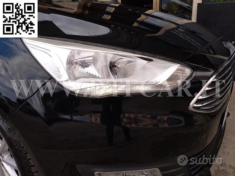Usata Ford C-MAX Titanium 120 CV (88 kW) 2019 Nero Monovolume