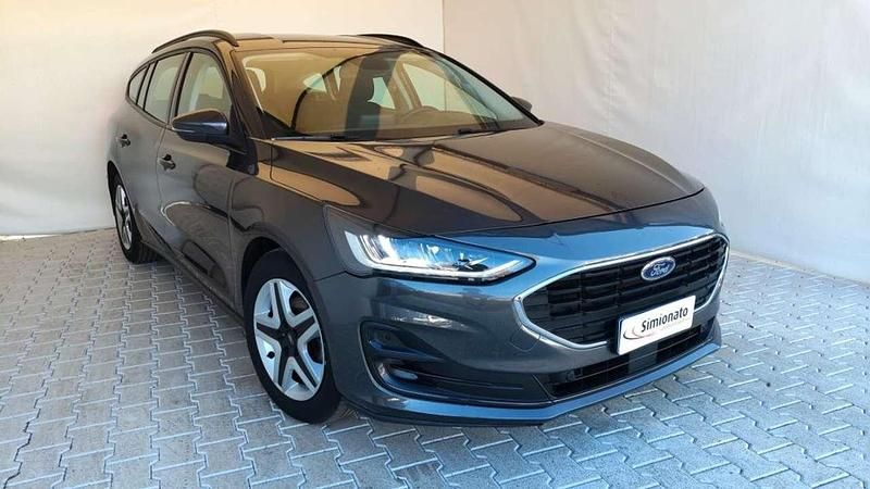 Usata Ford Focus Active 116 CV (85 kW) 2023 Grigio scuro Station wagon