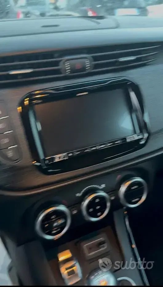 Usata Alfa Romeo Giulietta 120 CV (88 kW) 2019 Bianco Utilitaria