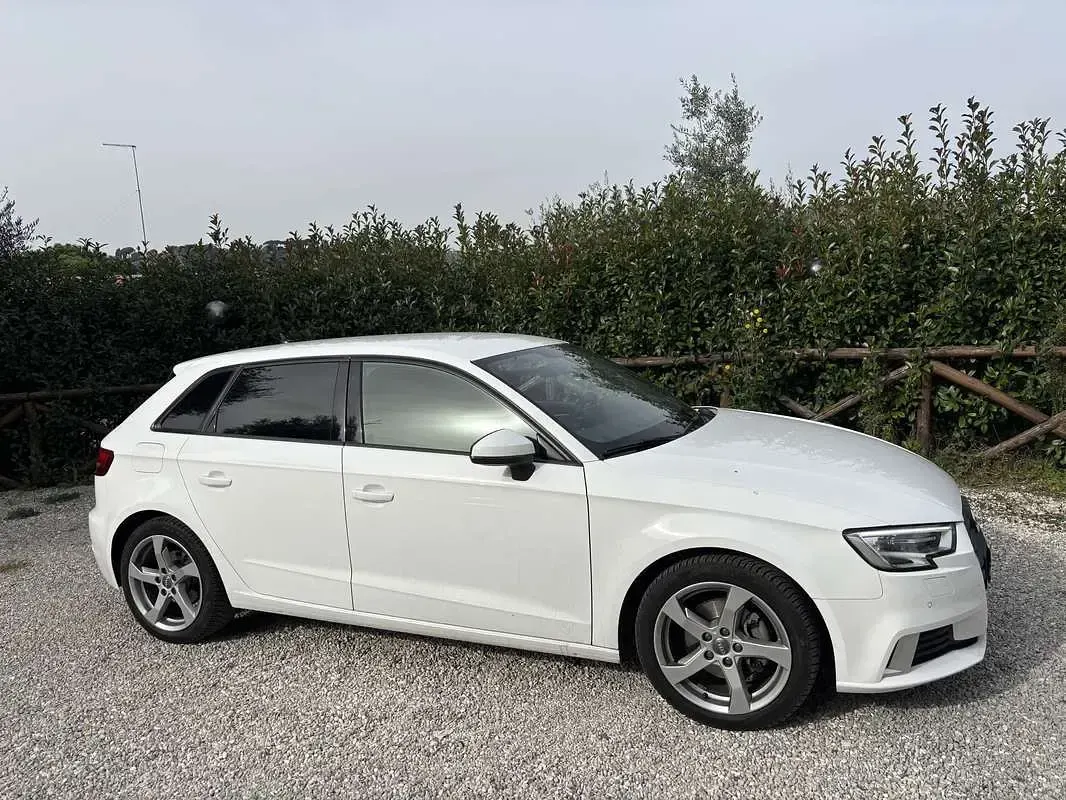 Usata Audi A3 Sport 116 CV (85 kW) 2019 Berlina