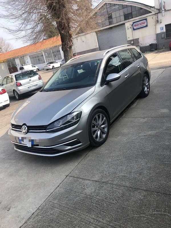Usata VW Golf VII Executive 116 CV (85 kW) 2018 Station wagon