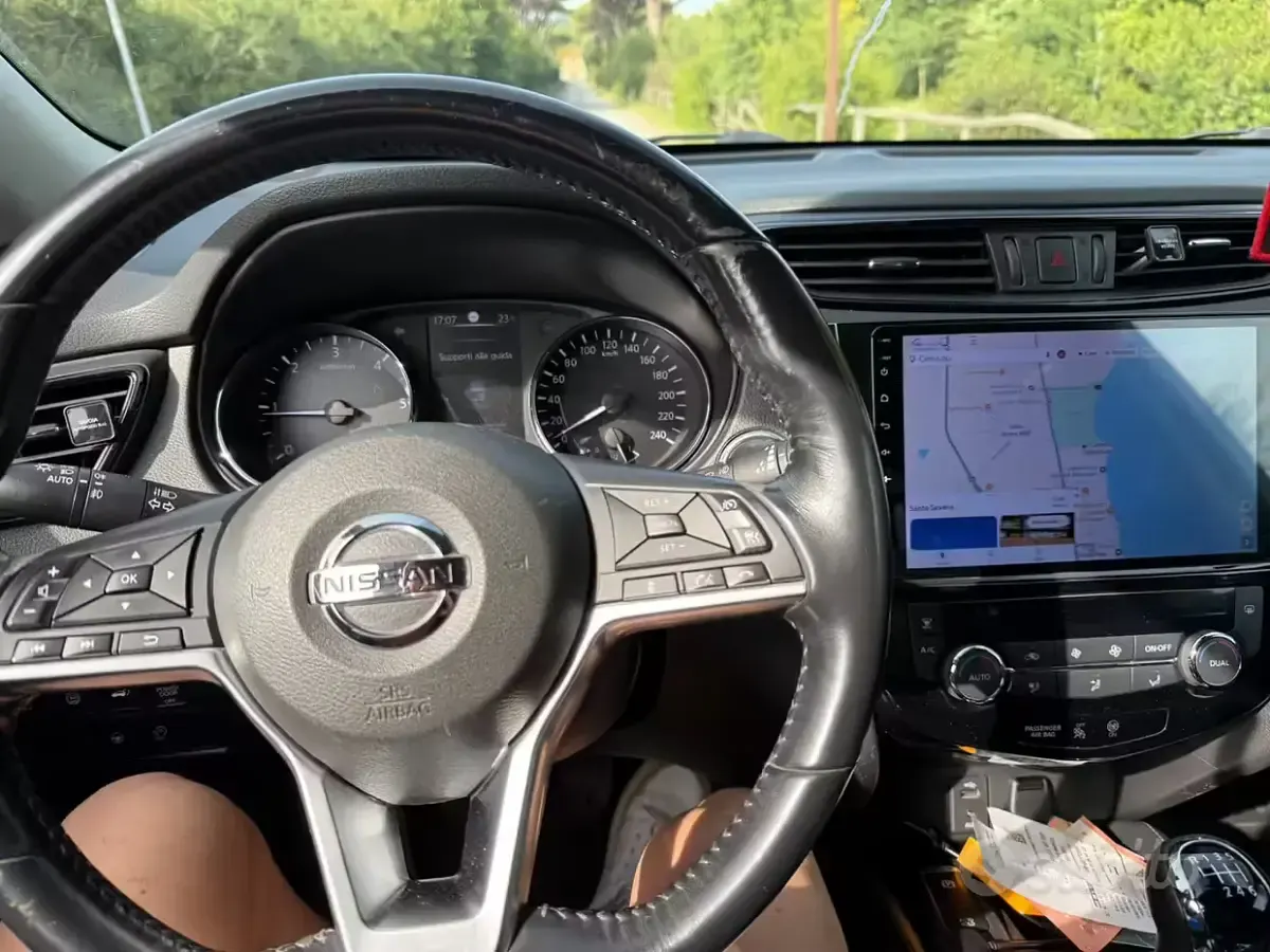Begagnad Nissan X-Trail 150 HK (110 kW) 2021 Grå SUV
