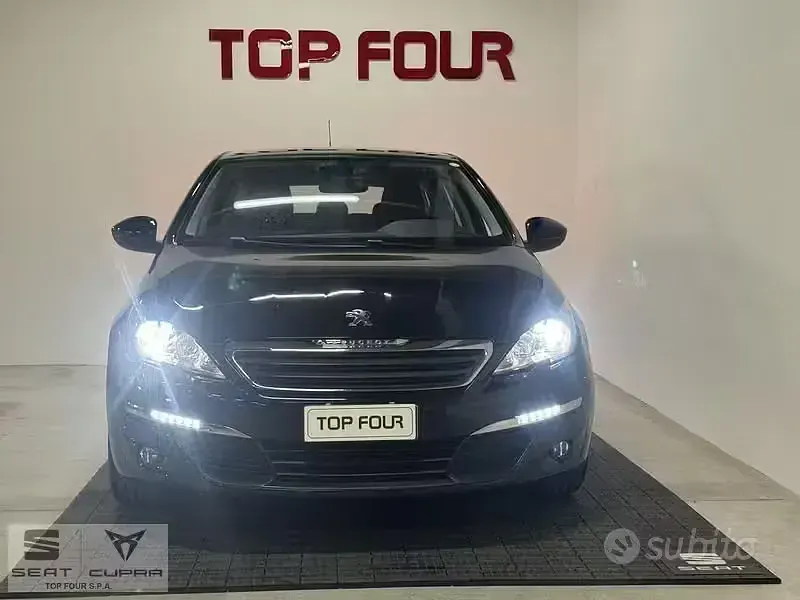Usata Peugeot 308 SW Allure 120 CV (88 kW) 2017 Nero Station wagon