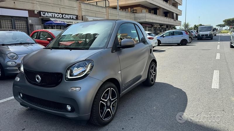 Usata Smart ForTwo Coupé Prime 90 CV (66 kW) 2019 Grigio Coupé