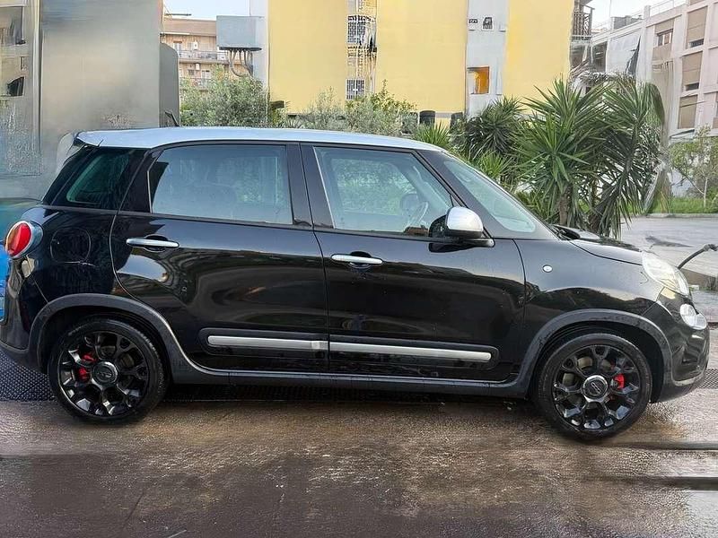 Usata Fiat 500L Trekking 120 CV (88 kW) 2014 Nero Monovolume