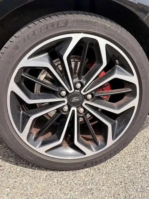 Usata Ford Focus ST-Line 120 CV (88 kW) 2021 Nero Berlina