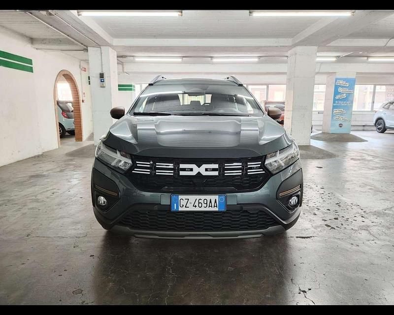 Usata Dacia Jogger Extreme 141 CV (103 kW) 2025 Verde oxide Monovolume