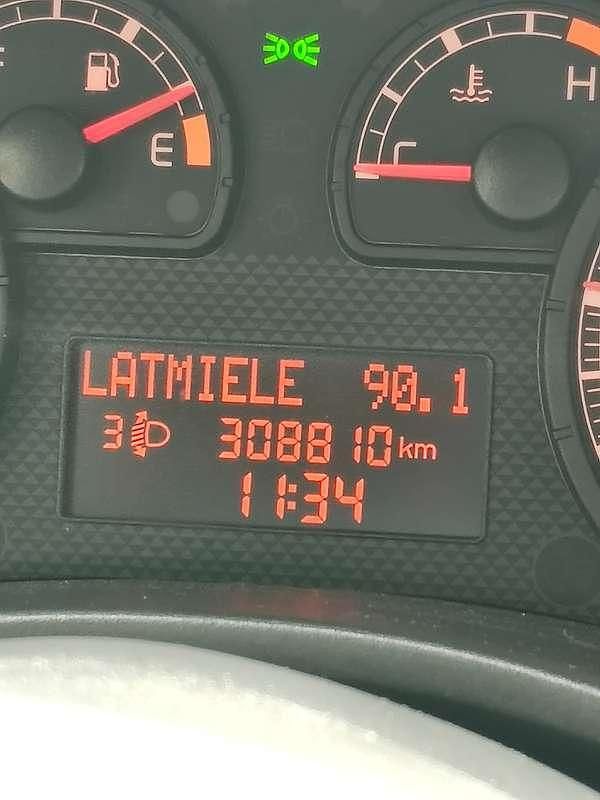 Usata Fiat Panda Climbing 60 CV (44 kW) 2009 Giallo Utilitaria