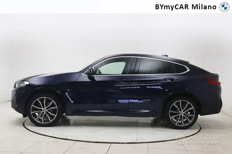 Usata BMW X4 M Sport 190 CV (139 kW) 2023 Bluazzurro SUV
